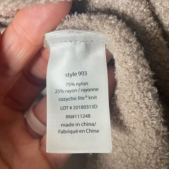 Barefoot Dreams CozyChic Lite Island Wrap Sweater Size S/M - Picture 4 of 4